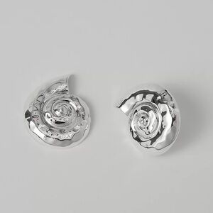 Ann Taylor Shell Stud Earrings